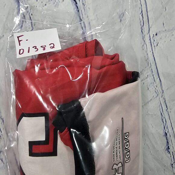 Under Armour WOMENS SIZE L Long Sleeve Volleyball Soccer Active Jersey Red - Picture 14 of 14